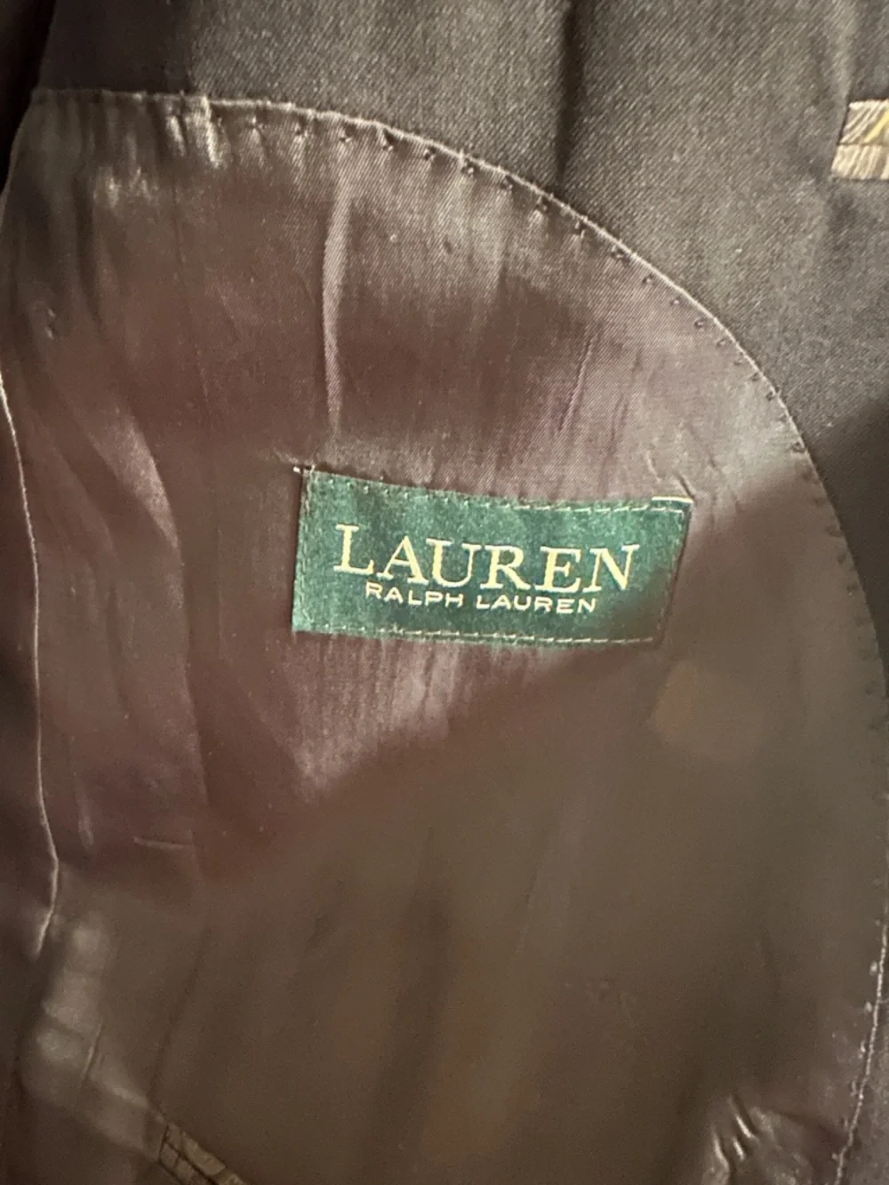 Lauren Ralph Lauren suit 40R 33x30 - Picture 2 of 5